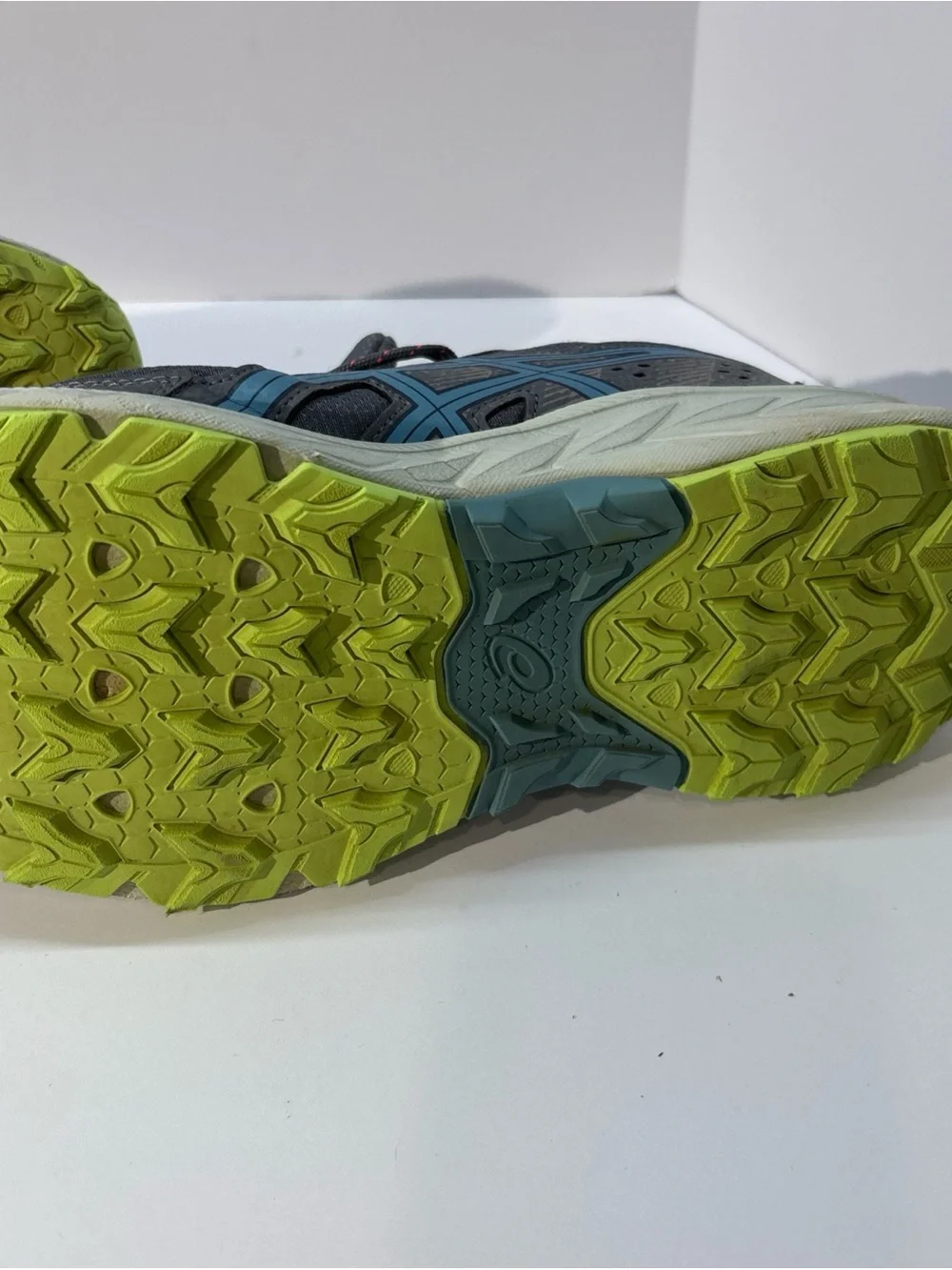 ASICS woman Gray Running Shoe with Blue Logo and Neon Accents  size 9